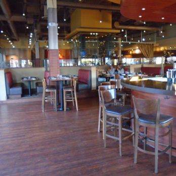 CRAVE - View looking into the dining room from the front entry doors. - New American Near Me - Woodbury, Minnesota