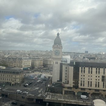 citizenM Gare de Lyon Hotel - Hotels Near Me - Paris, 75