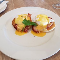 Cafe Numero Uno - Eggs Benedict to commemorate the anniversary of meeting my bf Benedict :)