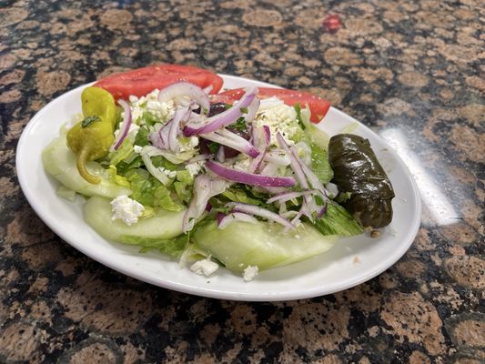 Chris' Taverna by null