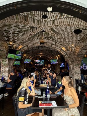 Bluebird Brasserie by null