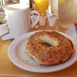 Everything bagel and cup of berries