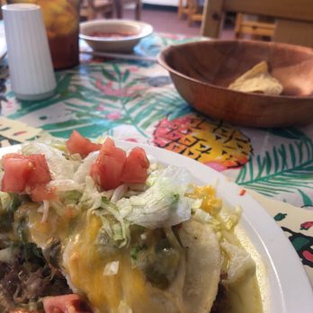 Montano's Restaurant - Mexican Near Me - Belen, New Mexico