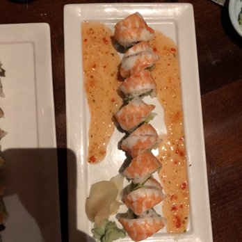 Koi Restaurant - Shrimp with chili sauce roll - Sushi Bars Near Me - New York, New York Koi Restaurant - Shrimp with chili sauce roll - Sushi Bars Near Me - New York, New York
