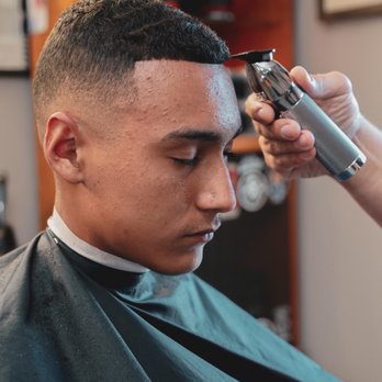 Cutting Edge Barbershop - Barbers Near Me - Gardena, California Cutting Edge Barbershop - Barbers Near Me - Gardena, California
