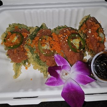 Kanpai Sushi - BEAUTIFUL plated sushi with masago- MY FAV - Japanese Near Me - Pismo Beach, California