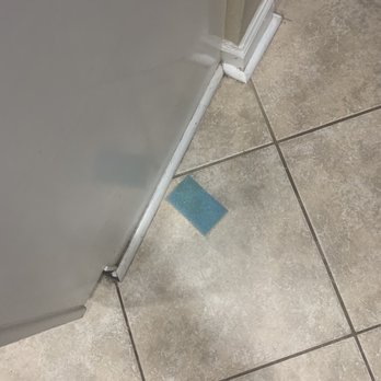 Atlanta Green Maids - Sponge on floor - Home Cleaning Near Me - Atlanta, Georgia