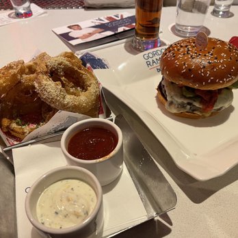 Gordon Ramsay Burger Las Vegas - Great rings too - Burgers Near Me - Las Vegas, Nevada