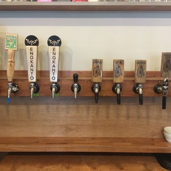 Drip and Draft - Sour beer, stout, lager, IPA, ale's, blond, and more! - Beer Bar Near Me - Cebu City, CEB