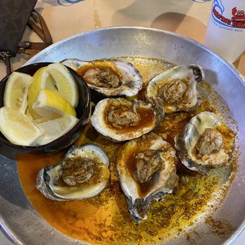 Surfing Crab - Steamed oysters w/surfing seasoning - Cajun/Creole Near Me - San Antonio, Texas Surfing Crab - Steamed oysters w/surfing seasoning - Cajun/Creole Near Me - San Antonio, Texas