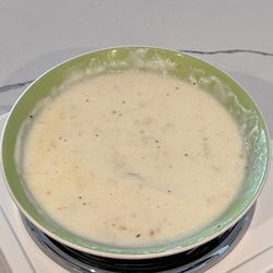 Blount Company Soup Store - New England Clam Chowder (amazingly good!?) - VN