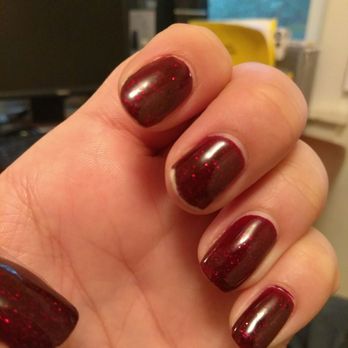 Avenus Nails - Left and right hand 1 day after getting a mani - Nail Salons Near Me - San Bruno, California