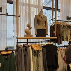 Aritzia