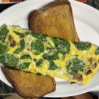 Ala Carte Cafe - Spinach omelette - Cafes Near Me - Port Clinton, Ohio