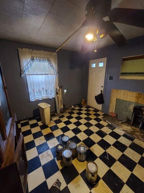 Slide of C&G Handyman Service