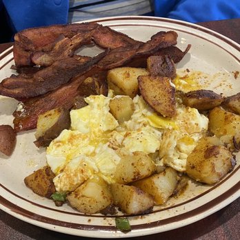 Papa's Place - Bacon and eggs, bacon extra crispy - Breakfast & Brunch Near Me - Morgan Hill, California Papa's Place - Bacon and eggs, bacon extra crispy - Breakfast & Brunch Near Me - Morgan Hill, California
