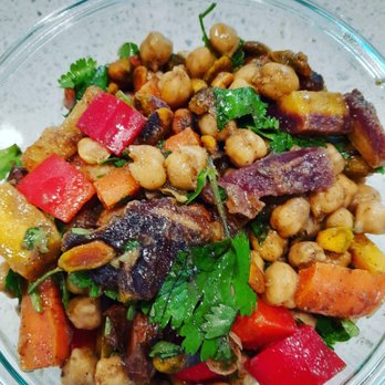 Chef Vanessa - Garbanzo beans w Dates and Pistachios - Caterers Near Me Chef Vanessa - Garbanzo beans w Dates and Pistachios - Caterers Near Me