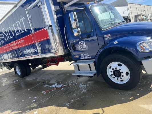 Joes Painting and Pressure Washing Logo