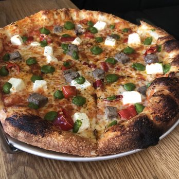 Heartbreakers Pizza - Pizza Near Me - Ottawa, Ontario Heartbreakers Pizza - Pizza Near Me - Ottawa, Ontario