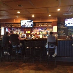 Dixie Station - Bar!