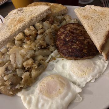 Maryann's Countrytime Cafe - 2 eggs home fries Italian sausage homemade toast - Breakfast & Brunch Near Me - Phoenix, New York
