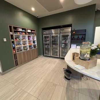 Element by Marriott West Des Moines - Hotel store - Hotels Near Me - West Des Moines, Iowa