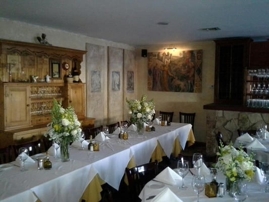 Caffe Pinguini Italian Restaurant by null
