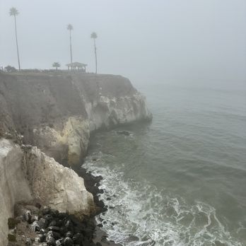 Shore Cliff Hotel - Hotels Near Me - Pismo Beach, California Shore Cliff Hotel - Hotels Near Me - Pismo Beach, California