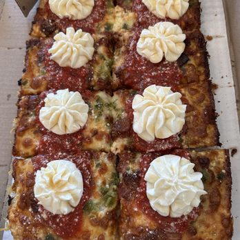 Futuro - Spotted Pig - Pizza Near Me - Indianapolis, Indiana Futuro - Spotted Pig - Pizza Near Me - Indianapolis, Indiana