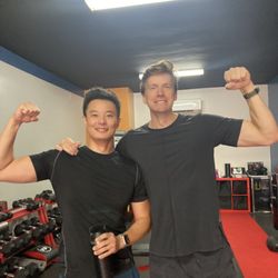 Hawk Fitness - Jonathan made some great gains!! Good luck with the move!!