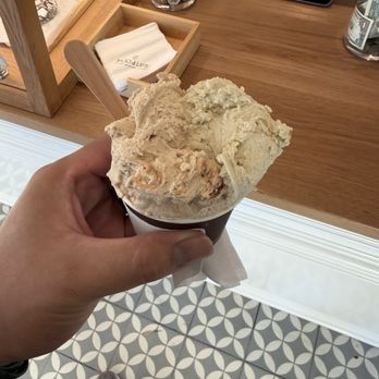 Bacio Di Latte - Yumm - Gelato Near Me - La Jolla, California