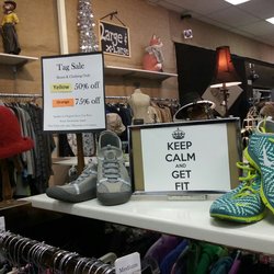 Savvy Fox Consignment Shop - Tag sale.