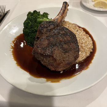 Frog Hollow Tavern - Wine Bars Near Me - Augusta, Georgia