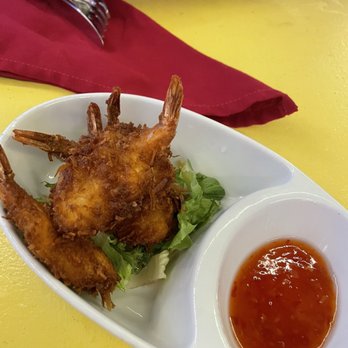 Mamacita's Restaurant and Bar - Seafood Near Me - Culebra, Puerto Rico