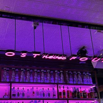 Lost Never Found - a bar with purple lighting - Bars Near Me - Chicago, Illinois Lost Never Found - a bar with purple lighting - Bars Near Me - Chicago, Illinois