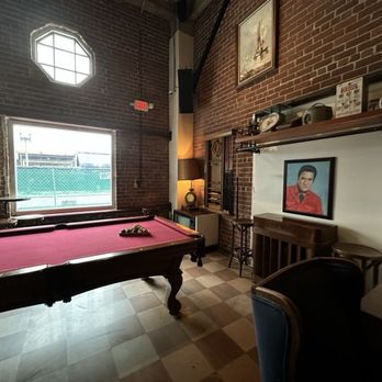Lost Boy Dry Goods - Cocktail Bars Near Me - Miami, Florida