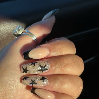 Professionail - Nail Salons Near Me - Lihue, Hawaii