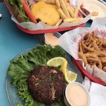 Bummz Beach Cafe - Crab cake, onion straws and cheeseburger - Cafes Near Me - Myrtle Beach, South Carolina Bummz Beach Cafe - Crab cake, onion straws and cheeseburger - Cafes Near Me - Myrtle Beach, South Carolina
