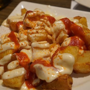 Ciutat Comtal - potatoes bravos - Tapas Bars Near Me - Barcelona, B Ciutat Comtal - potatoes bravos - Tapas Bars Near Me - Barcelona, B
