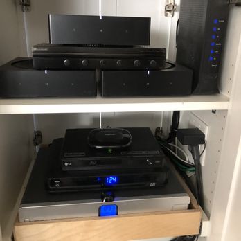 High Def Solutions - Clean wiring - Home Theatre Installation Near Me - Northridge, California