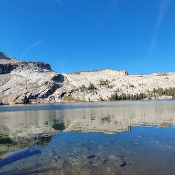 May Lake - Hiking Near Me - Yosemite National Park, California