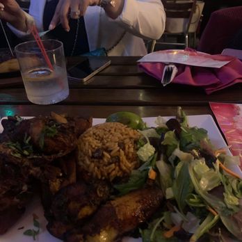 La Puerta Roja - Latin American Near Me - Brooklyn, New York