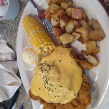 Dixie's Diner - Chicken cordon blue - American Near Me - Idaho Falls, Idaho Dixie's Diner - Chicken cordon blue - American Near Me - Idaho Falls, Idaho
