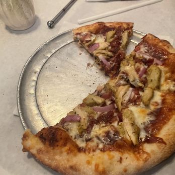 New York Pizza District - Bella's BBQ - Pizza Near Me - Navarre, Florida New York Pizza District - Bella's BBQ - Pizza Near Me - Navarre, Florida