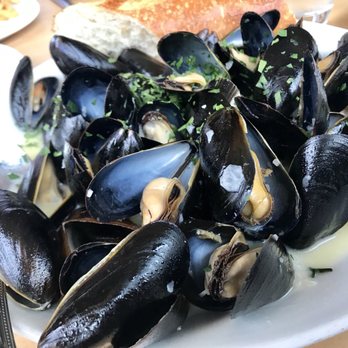 Park Bruges - Classic White Wine Moules - yummm - Belgian Near Me - Pittsburgh, Pennsylvania Park Bruges - Classic White Wine Moules - yummm - Belgian Near Me - Pittsburgh, Pennsylvania