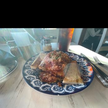 The Med - Lasagna with garlic bread - Mediterranean Near Me - Indianapolis, Indiana
