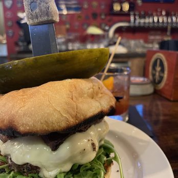 The Chef's Table - French Onion Burger - New American Near Me - Rocklin, California The Chef's Table - French Onion Burger - New American Near Me - Rocklin, California