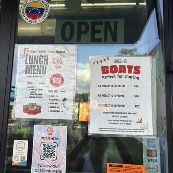 A La Cart - SoDo - Food truck window with some more menu specials - Beer Bar Near Me - Orlando, Florida A La Cart - SoDo - Food truck window with some more menu specials - Beer Bar Near Me - Orlando, Florida