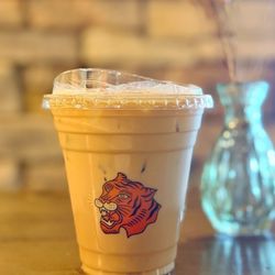 Bodhi Leaf Coffee Traders - Iced Latte