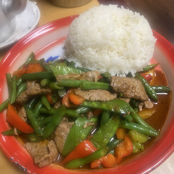 KB's Thai Hut - Beef dish tender and tasty - Laotian Near Me - Sacramento, California KB's Thai Hut - Beef dish tender and tasty - Laotian Near Me - Sacramento, California